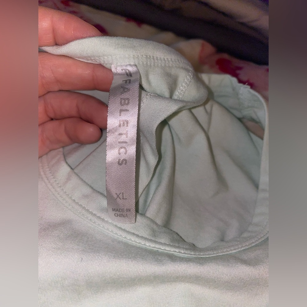 Fabletics Top - Picture 2 of 5